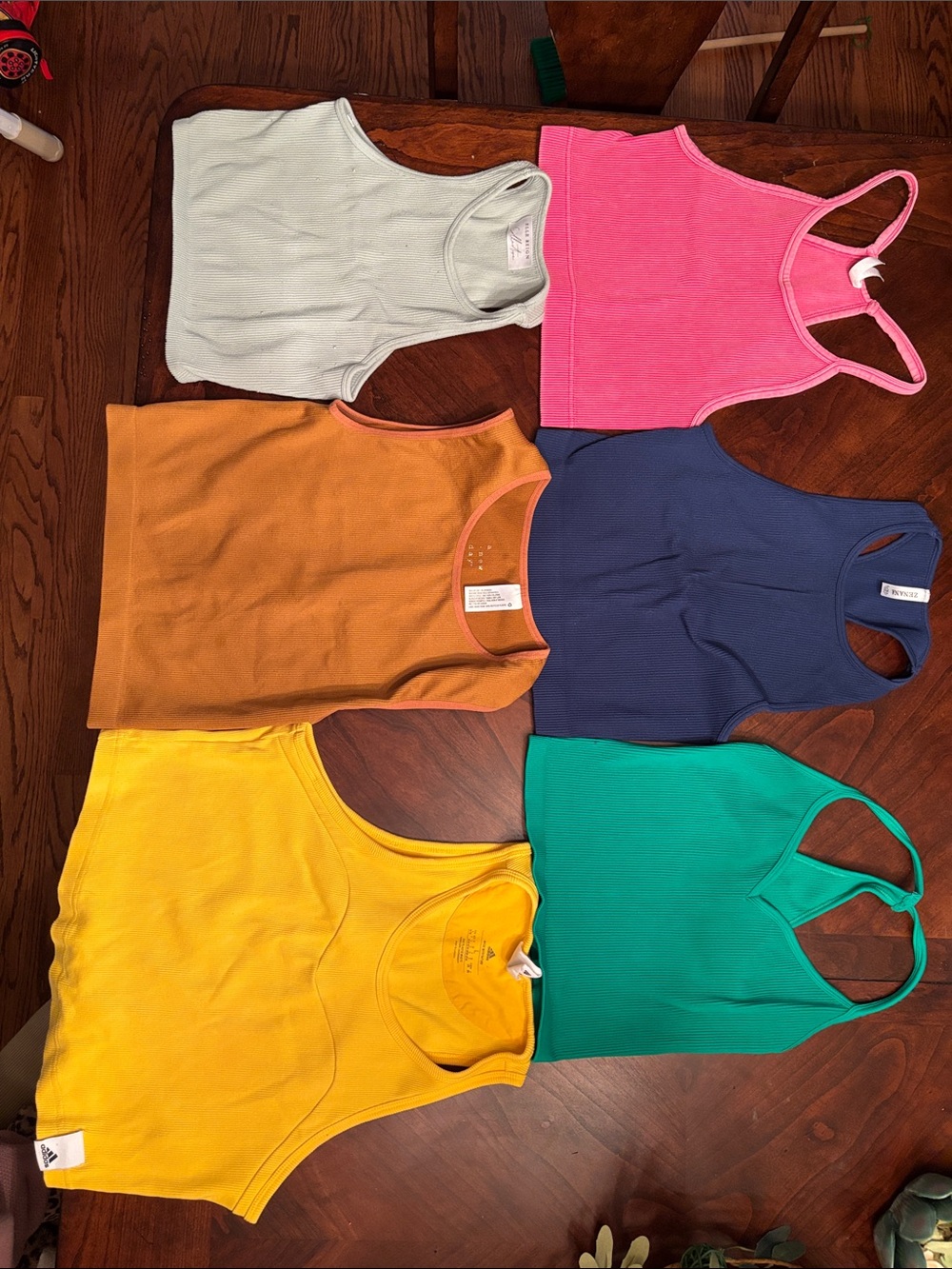 Mixed Color Ribbed Tank Top - Women’s Sleeveless Crop